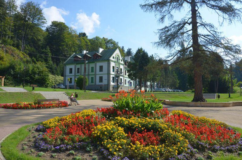 Hotel Pod Jodla Iwonicz-Zdrój Exterior foto